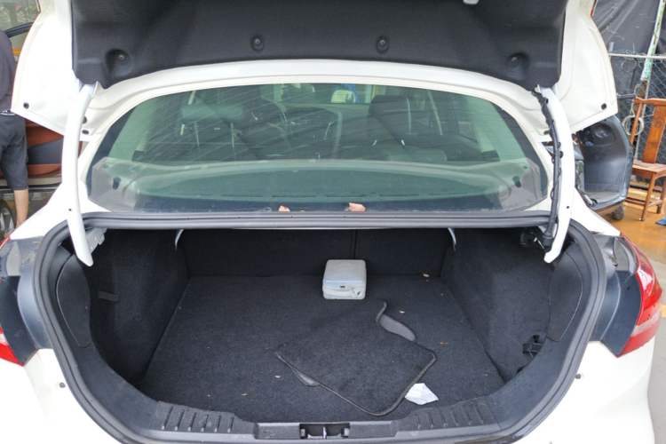 Used Ford Focus 2015 Sedan EcoBoost 180 Automatic Elite Model Trunk