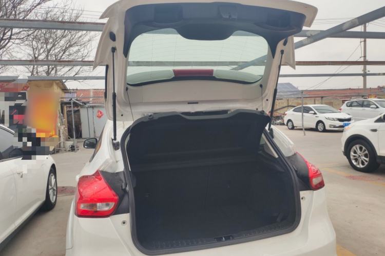 Used Ford Focus 2015 Hatchback 1.6L Automatic Comfort Model Trunk