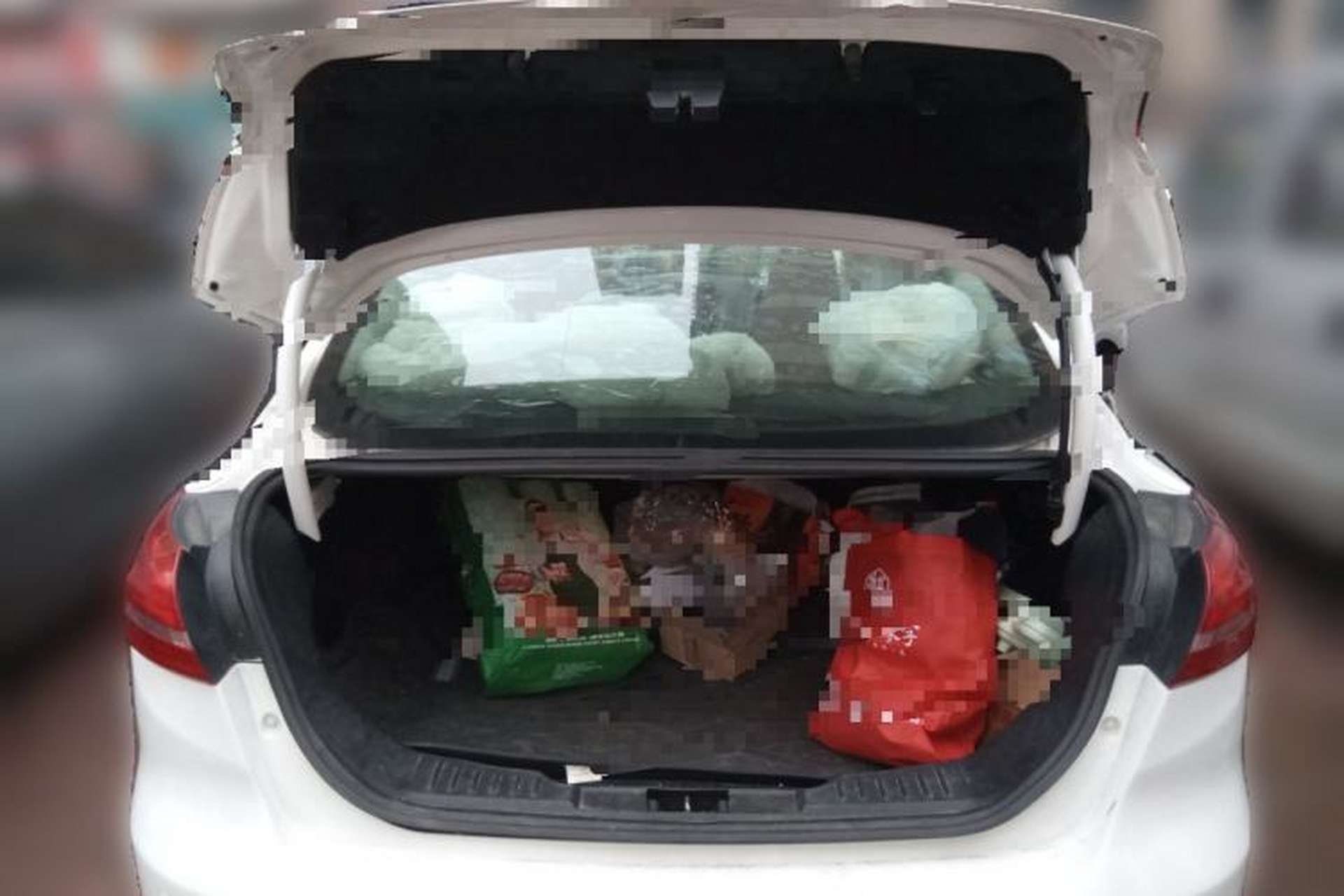 Used Ford Focus 2015 Sedan 1.6L Automatic Trend Model Trunk