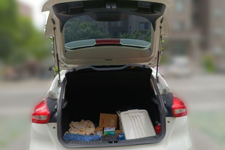 Used Ford Focus 2015 Hatchback 1.6L Automatic Comfort Model Trunk