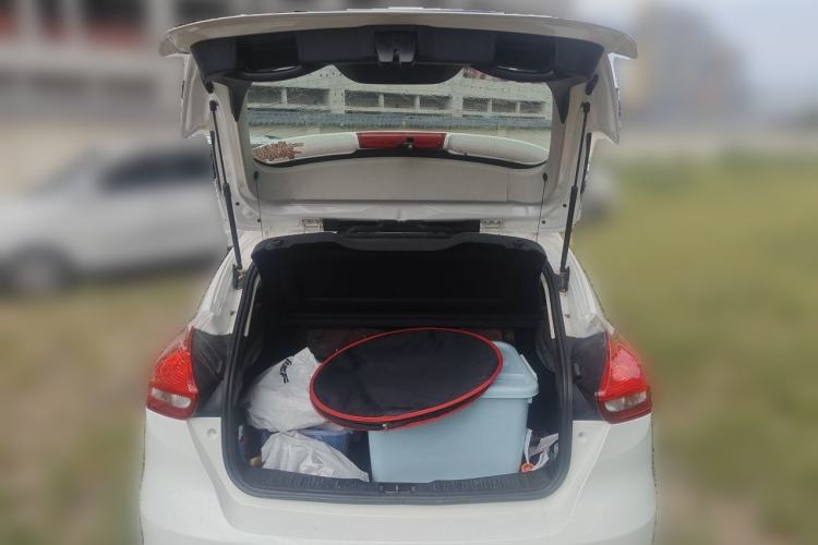 Used Ford Focus 2015 Hatchback 1.6L Automatic Comfort Model Trunk