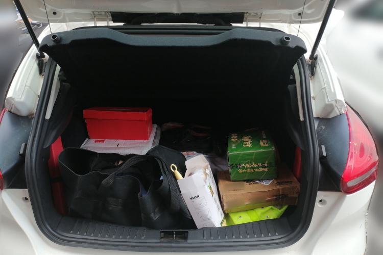 Used Ford Focus 2015 Hatchback 1.6L Automatic Comfort Model Trunk