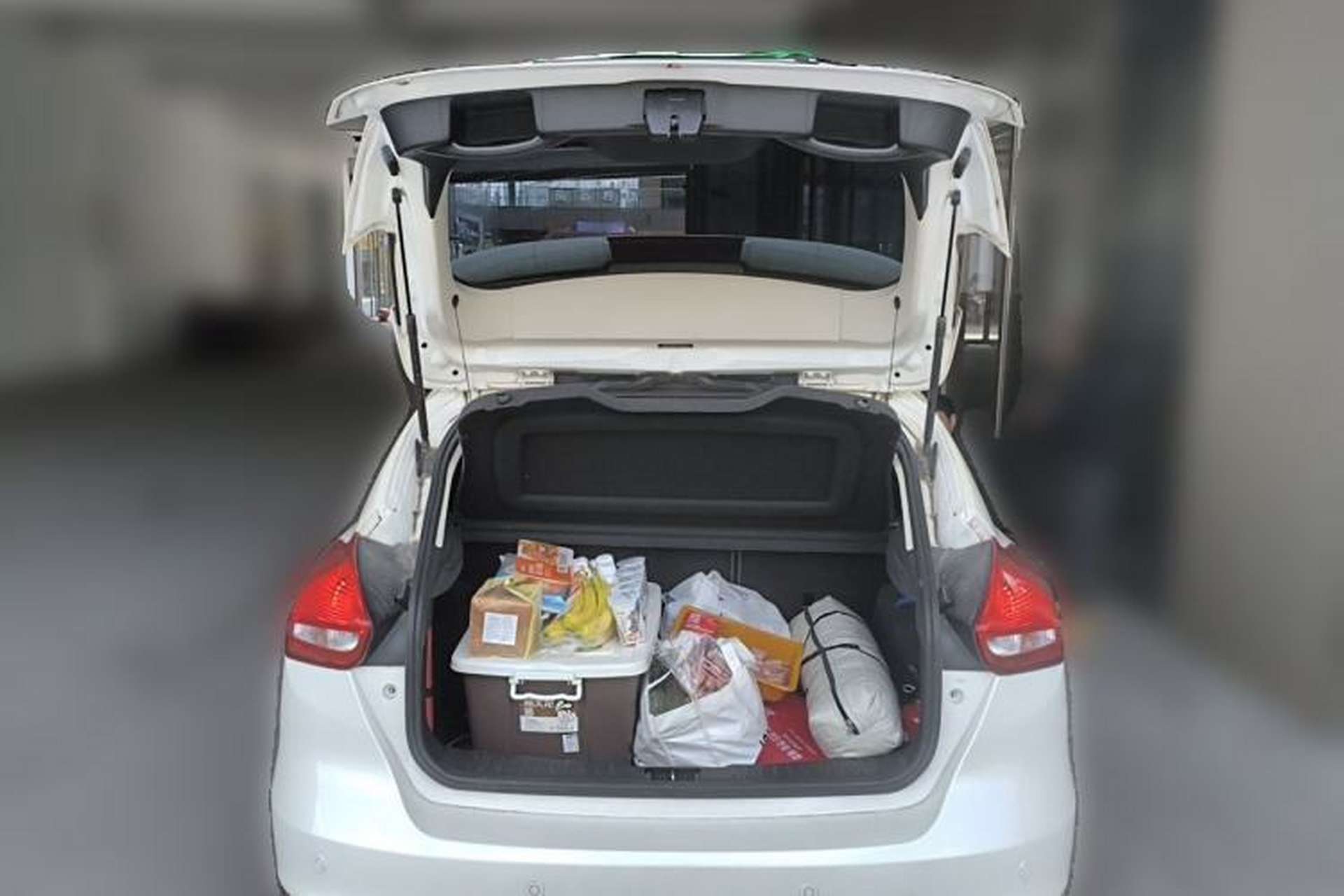 Used Ford Focus 2015 Hatchback EcoBoost 125 Automatic Supreme Style Edition Trunk