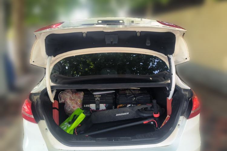 Used Ford Focus 2015 Sedan EcoBoost 125 Manual – Ultra-Style Edition Trunk