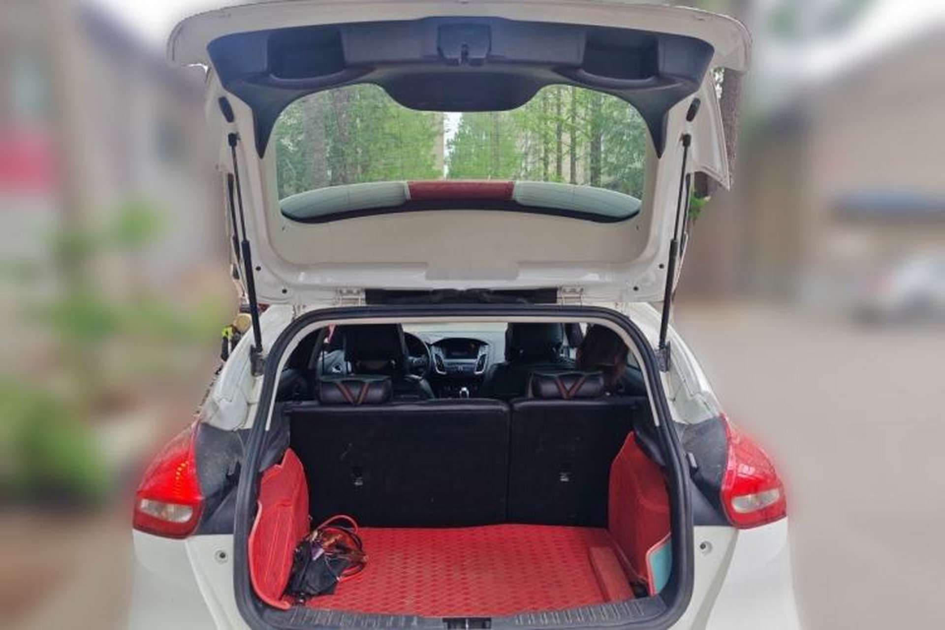 Used Ford Focus 2015 Hatchback EcoBoost 180 Automatic Elite Model Trunk