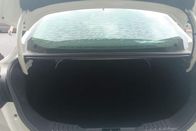 Used Ford Focus 2015 Sedan 1.6L Automatic Trend Model Trunk