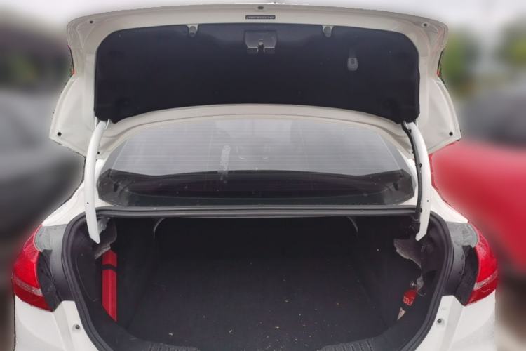 Used Ford Focus 2015 Sedan 1.6L Automatic Trend Model Trunk