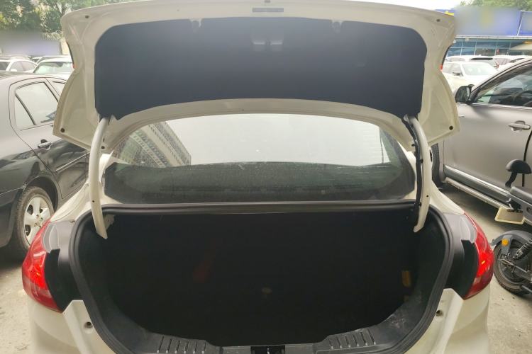 Used Ford Focus 2015 Sedan 1.6L Automatic Trend Model Trunk