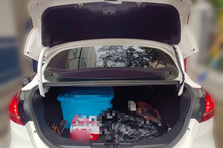 Used Ford Focus 2015 Sedan 1.6L Manual Comfort Model Trunk