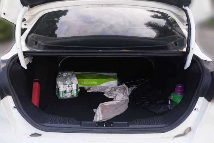 Used Ford Focus 2015 Sedan 1.6L Automatic Comfort Model Trunk