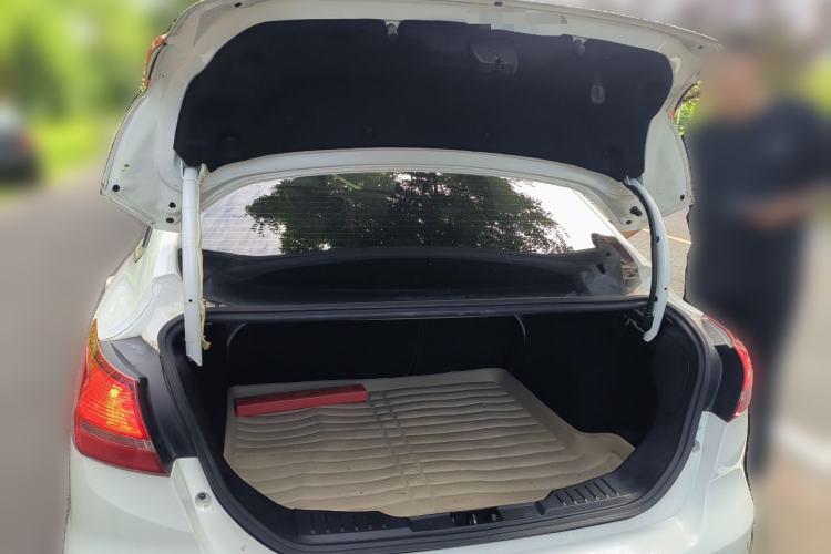 Used Ford Focus 2015 Sedan EcoBoost 180 Automatic Elite Model Trunk