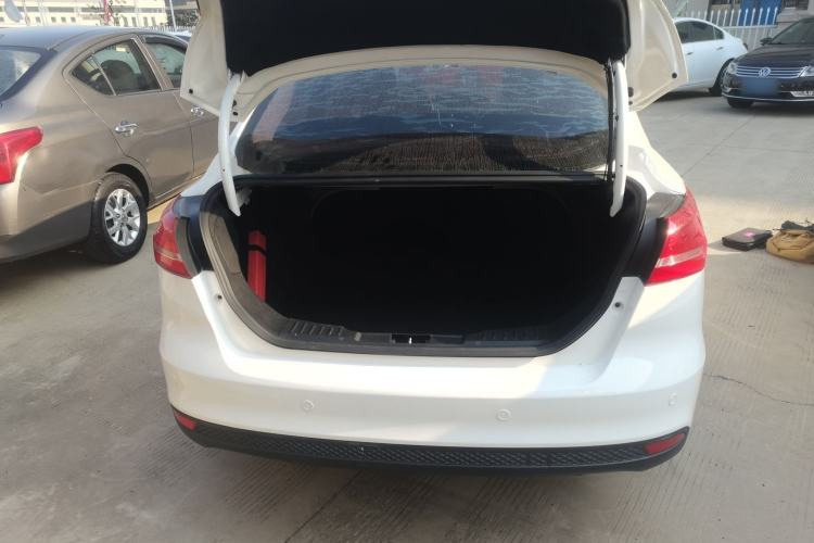 Used Ford Focus 2015 Sedan 1.6L Automatic Trend Model Trunk