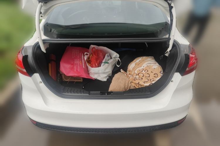 Used Ford Focus 2015 Sedan 1.6L Automatic Trend Model Trunk