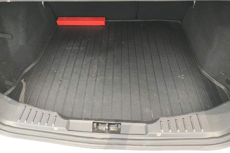 Used Ford Focus 2015 Sedan EcoBoost 125 Automatic Supreme Style Edition Trunk