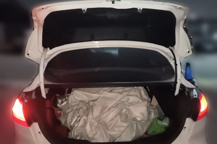 Used Ford Focus 2015 Sedan 1.6L Manual Comfort Model Trunk