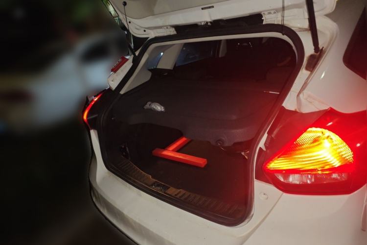 Used Ford Focus 2015 Hatchback 1.6L Automatic Comfort Model Trunk