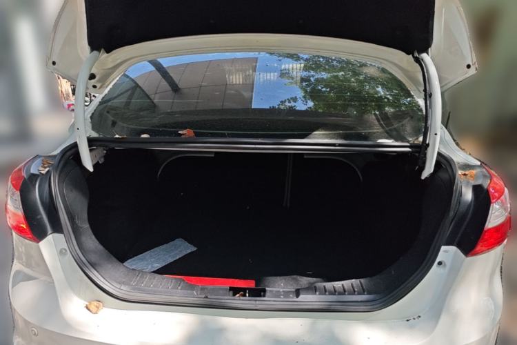 Used Ford Focus 2015 Sedan 1.6L Automatic Comfort Model Trunk