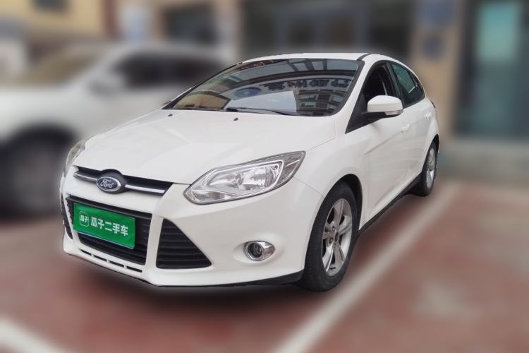 Used Ford Focus 2015 Hatchback 1.6L Automatic Fashion Edition Guazi used car, China used car export, Used car for sale, Used  cars, Cheapest cars for sale