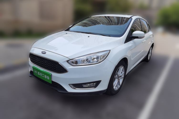 Used Ford Focus 2015 Hatchback 1.6L Automatic Fashion Edition Guazi used car, China used car export, Used car for sale, Used  cars, Cheapest cars for sale