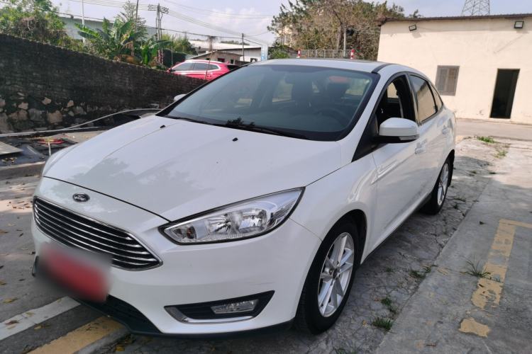 Ojetý Ford Focus 2015 Sedan EcoBoost 125 Automatic Supreme Style Edition Guazi used car, China used car export, Used car for sale, Used cars, Cheapest cars for sale