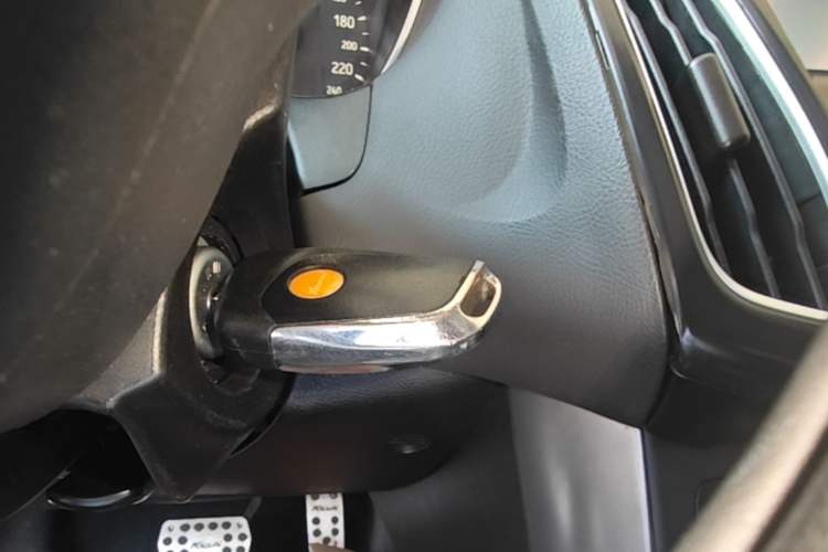Used Ford Focus 2015 Hatchback 1.6L Automatic Comfort Model Vehicle Key