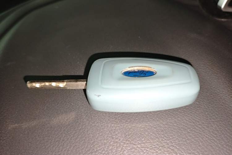 Used Ford Focus 2015 Hatchback EcoBoost 180 Automatic Elite Model Vehicle Key