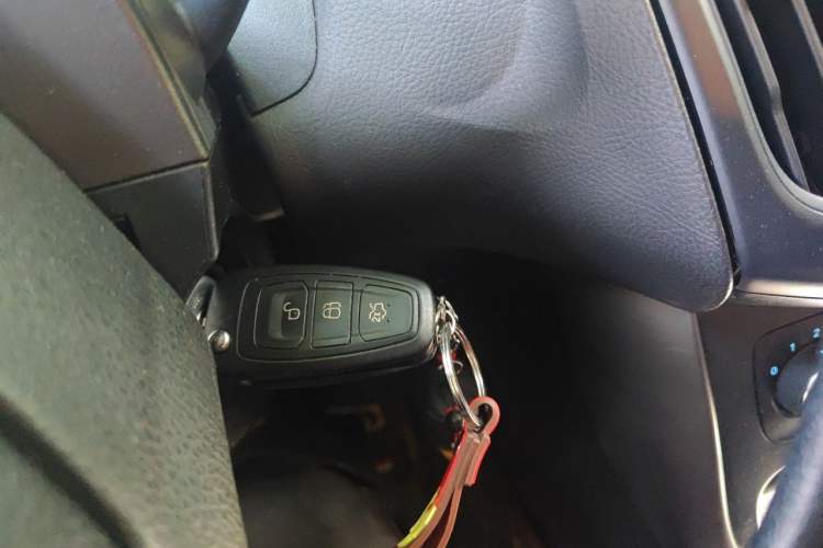 Used Ford Focus 2015 Hatchback 1.6L Automatic Comfort Model Vehicle Key