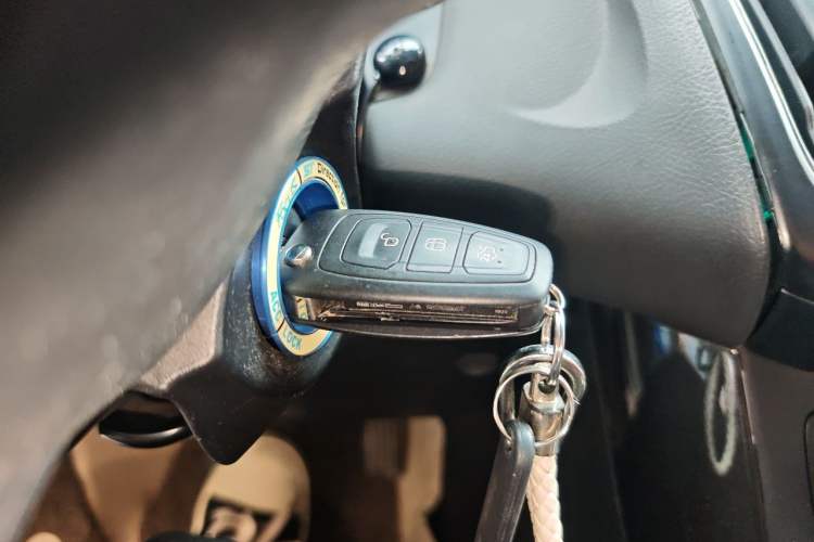 Used Ford Focus 2015 Sedan 1.6L Automatic Trend Model Vehicle Key