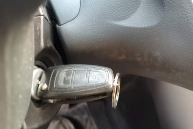 Used Ford Focus 2015 Hatchback 1.6L Automatic Comfort Model Vehicle Key
