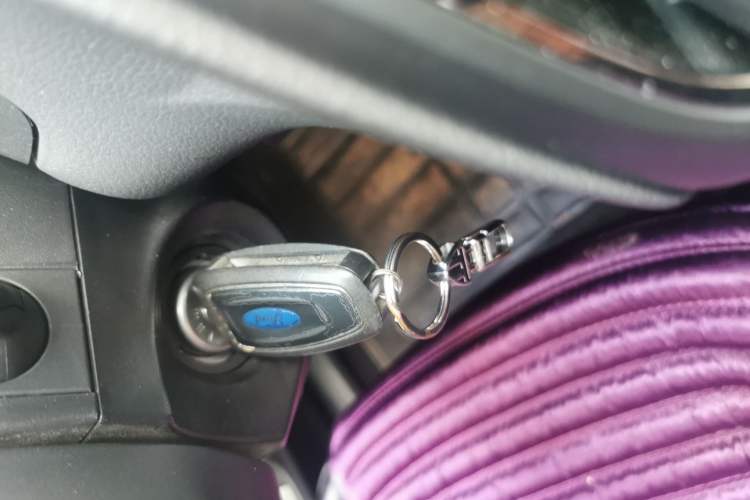 Used Ford Focus 2015 Sedan 1.6L Automatic Trend Model Vehicle Key