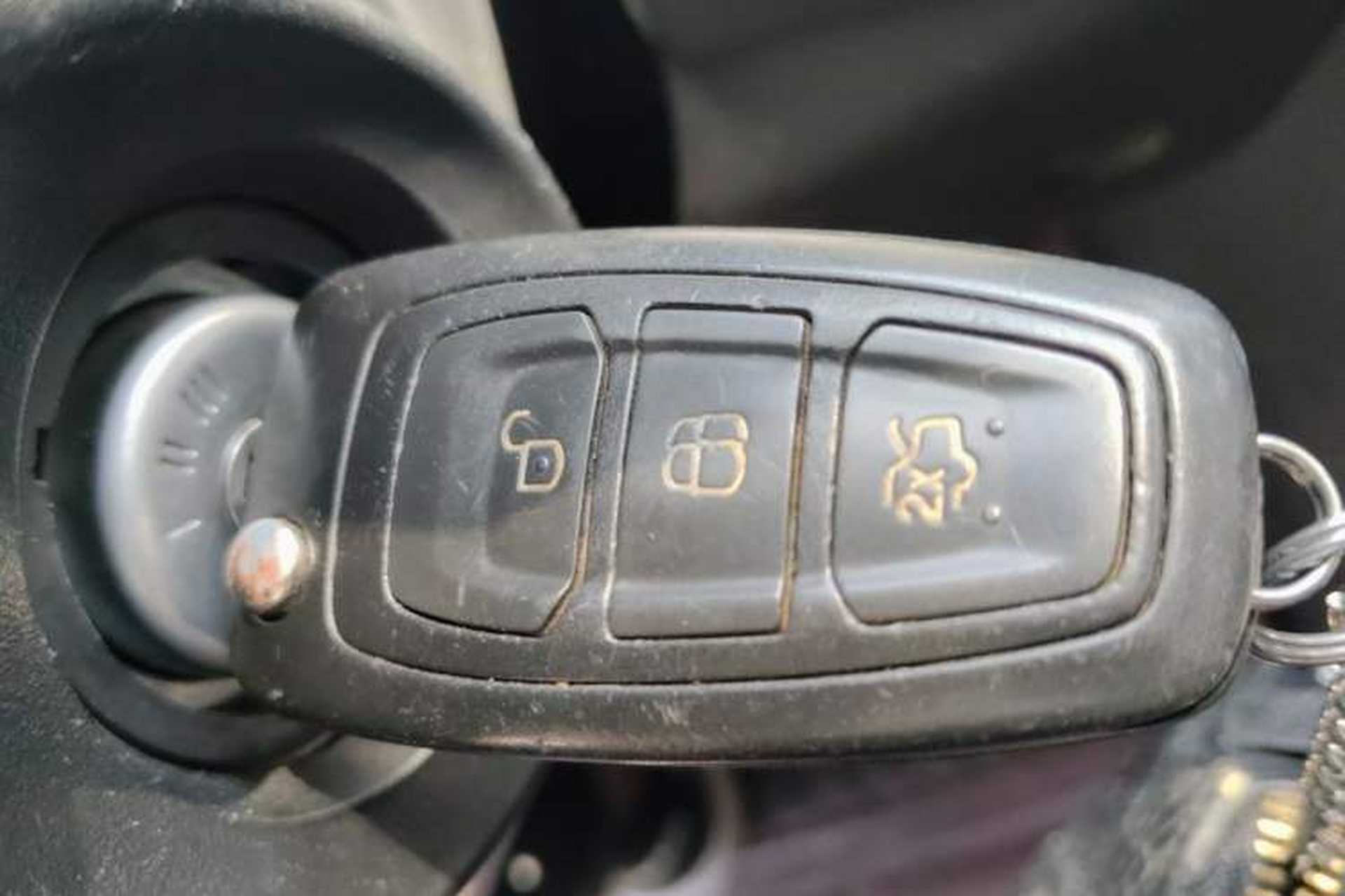 Used Ford Focus 2015 Hatchback EcoBoost 180 Automatic Elite Model Vehicle Key