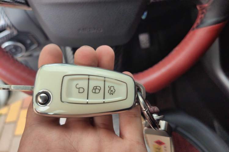 Used Ford Focus 2015 Hatchback 1.6L Automatic Comfort Model Vehicle Key
