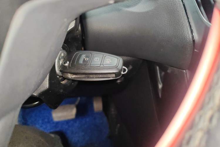 Used Ford Focus 2015 Sedan 1.6L Automatic Trend Model Vehicle Key