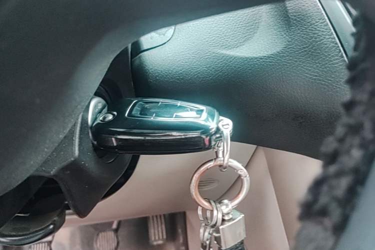 Used Ford Focus 2015 Sedan 1.6L Manual Comfort Model Vehicle Key