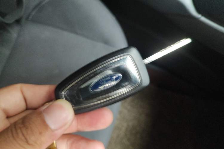 Used Ford Focus 2015 Hatchback 1.6L Automatic Comfort Model Vehicle Key