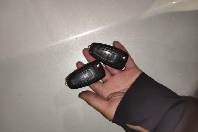 Used Ford Focus 2015 Hatchback EcoBoost 180 Automatic Elite Model Vehicle Key
