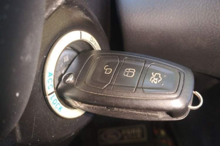 Used Ford Focus 2015 Hatchback EcoBoost 180 Automatic Elite Model Vehicle Key