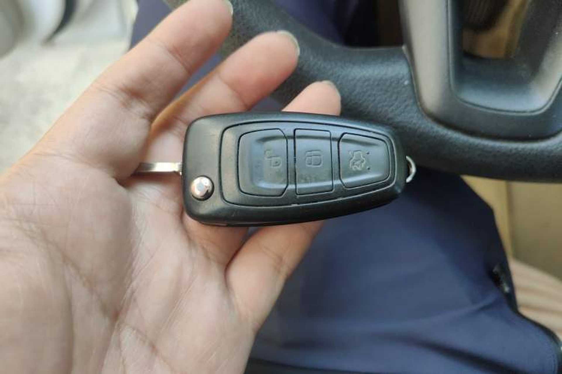 Used Ford Focus 2015 Sedan 1.6L Manual Comfort Model Vehicle Key
