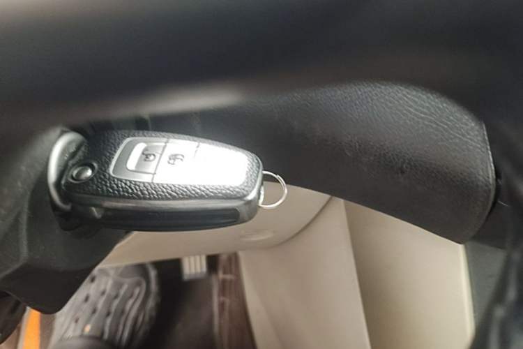 Used Ford Focus 2015 Sedan 1.6L Automatic Comfort Model Vehicle Key
