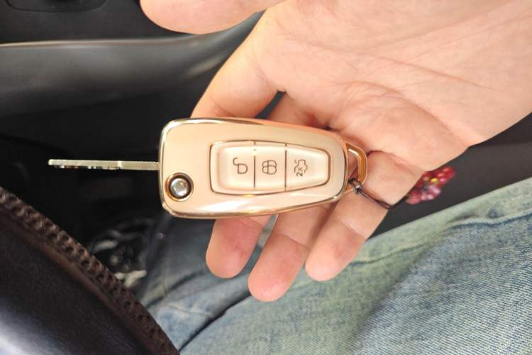 Used Ford Focus 2015 Hatchback 1.6L Automatic Comfort Model Vehicle Key