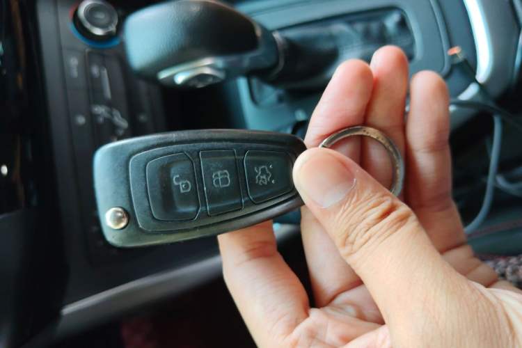 Used Ford Focus 2015 Hatchback 1.6L Automatic Comfort Model Vehicle Key