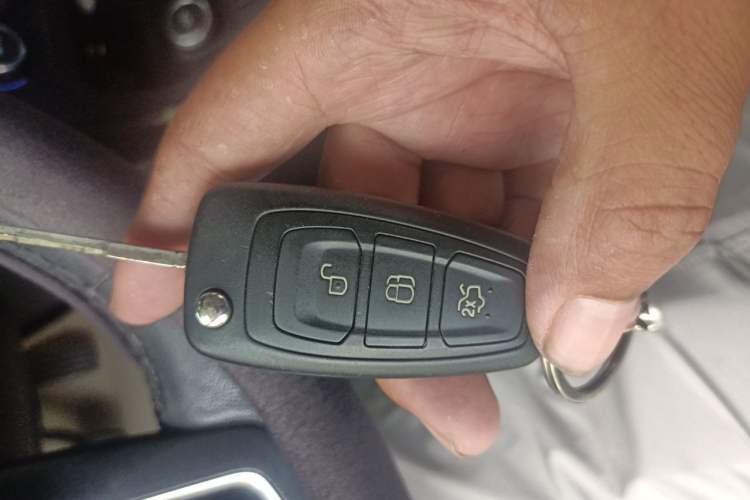 Used Ford Focus 2015 Sedan 1.6L Automatic Trend Model Vehicle Key