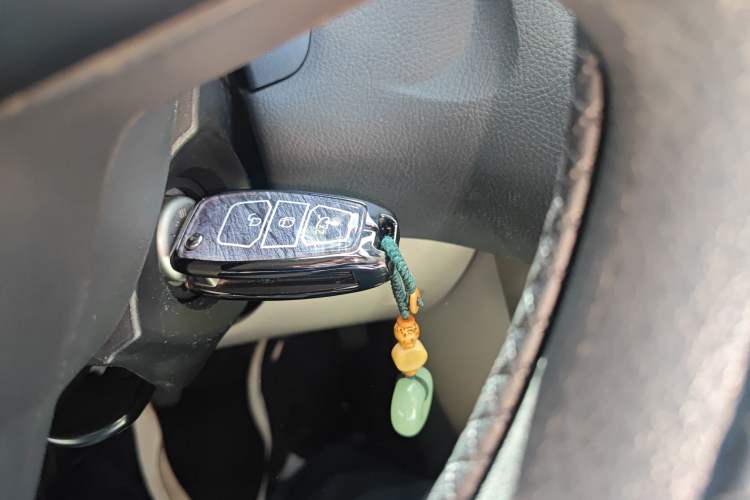 Used Ford Focus 2015 Sedan 1.6L Manual Comfort Model Vehicle Key