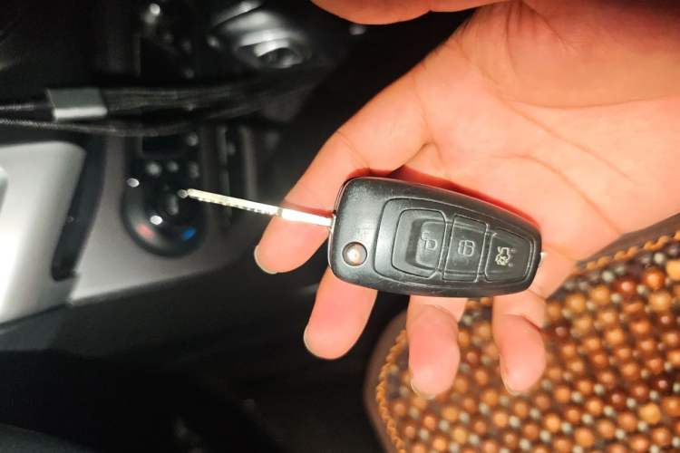 Used Ford Focus 2015 Sedan 1.6L Automatic Trend Model Vehicle Key