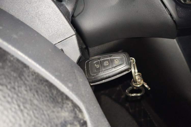 Used Ford Focus 2015 Hatchback 1.6L Automatic Comfort Model Vehicle Key