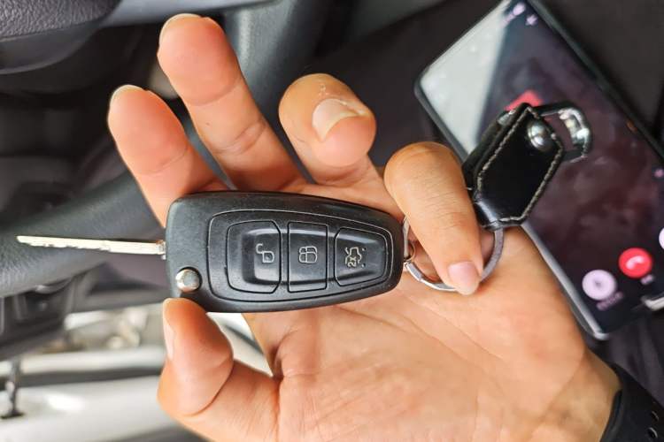 Used Ford Focus 2015 Hatchback 1.6L Automatic Comfort Model Vehicle Key
