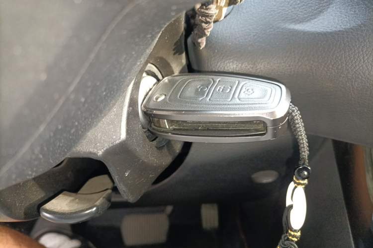 Used Ford Focus 2015 Sedan 1.6L Automatic Trend Model Vehicle Key