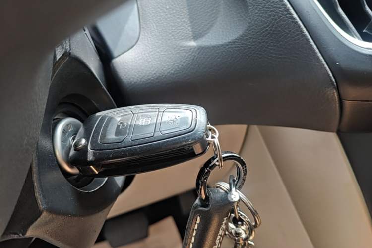 Used Ford Focus 2015 Sedan 1.6L Automatic Comfort Model Vehicle Key