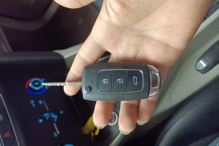 Used Ford Focus 2015 Sedan 1.6L Manual Comfort Model Vehicle Key