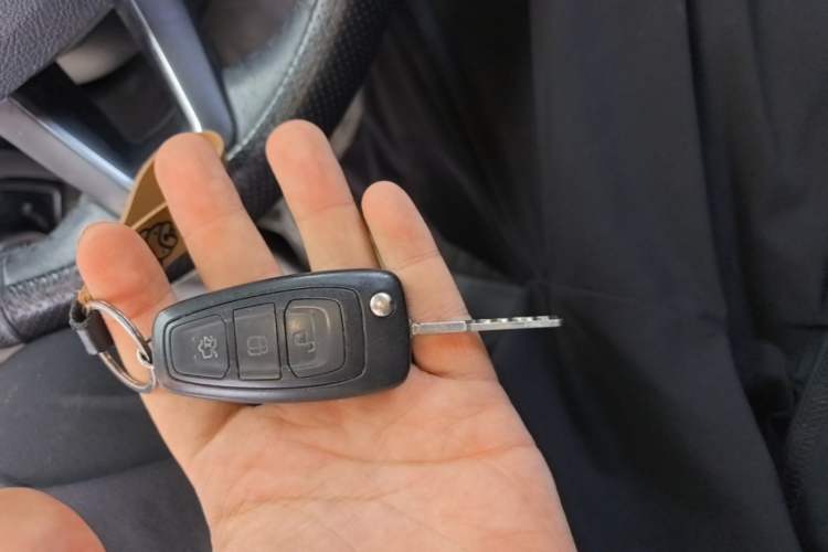 Used Ford Focus 2015 Sedan 1.6L Automatic Trend Model Vehicle Key